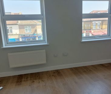 3 Bed Maisonette, Brighton Road, CR2 - Photo 1