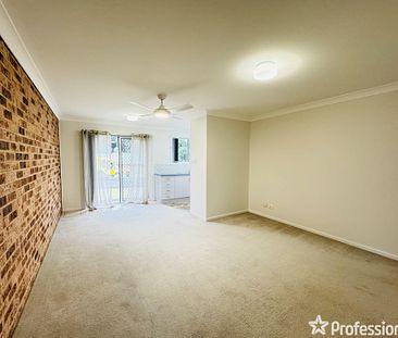 1/4 Harvey Place, North Nowra NSW 2541 - Photo 6