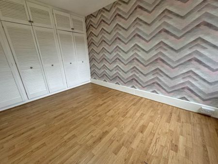 Stephenson Drive, Moorside - Photo 4