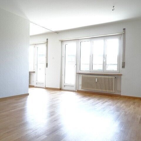 4-room apartment in the city center, 88 m², 1st floor - Photo 1