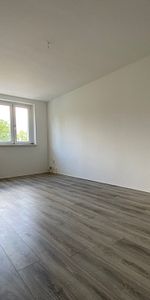 Hier möchten Sie einziehen? Gern! 2-Zimmer-Wohnung mit Balkon - Photo 3