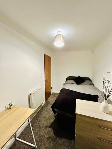 5 bedroom house to rent - Photo 5