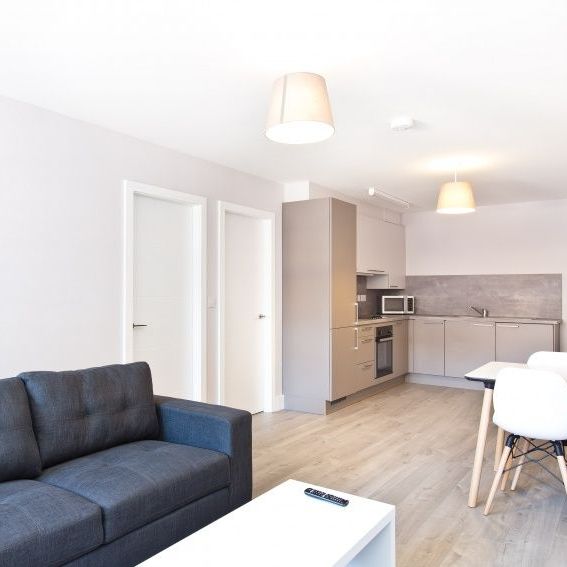 2 bedroom flat to rent - Photo 1