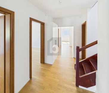 HELL UND GERÄUMIG MIT VIEL PLATZ ZUM LEBEN - Foto 5