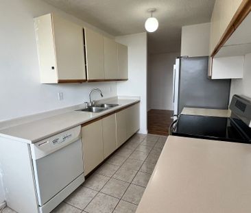 For Lease - 25 Kensington Road Unit# 1407, Brampton, Ontario - Photo 2