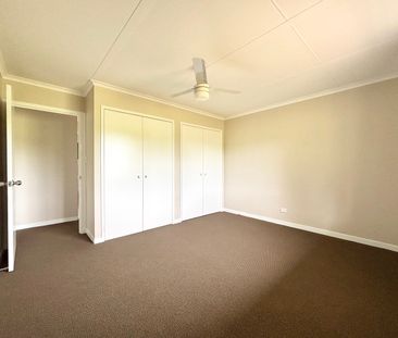 Freshly Renovated & Move-In Ready Modern 4-Bedroom Country Home - Photo 2