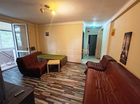 Apartament 2 camere in Ploiesti, zona ultracentrala - Fotografie 4