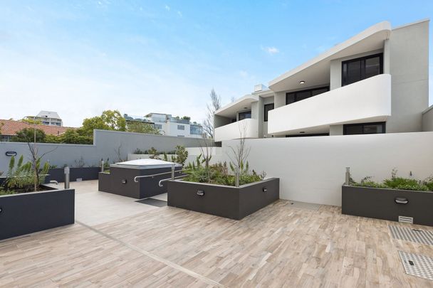 Sun-Drenched, Spacious Living with Oversized Balcony - Photo 1