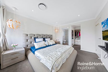 17 Rolla Road, Glenfield, NSW 2167 - Photo 5