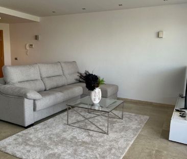 2 Bedroom Apartment For Rent in Benahavís, Málaga - Photo 5