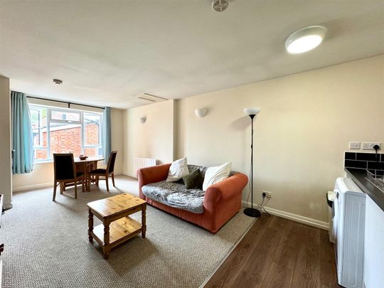 1 bed house to rent in Post Office Lane, Wantage, OX12 - Photo 1