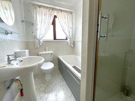1 bedroom semi-detached house to rent - Photo 4