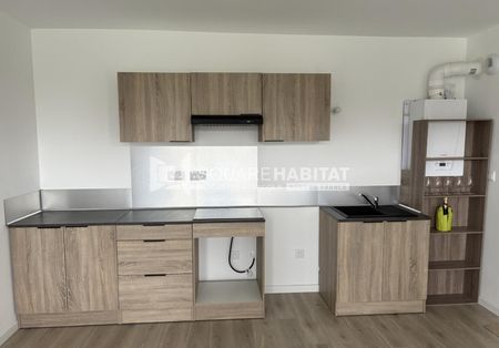 Location Appartement 3 pièces 61m² LENS 62300 - Photo 2