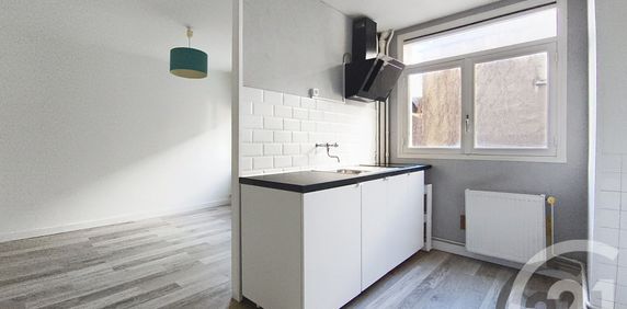 Location Appartement 2 pièces 41m² TROYES 10000 - Photo 2