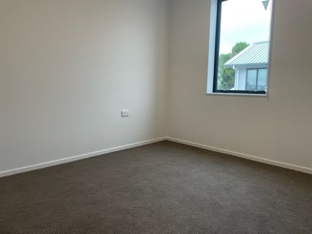 209/28C Eileen Newey Place, Henderson - Photo 2