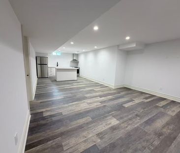 For Lease - basement138 Lady Fenyrose Avenue, Vaughan, Ontario - Photo 6