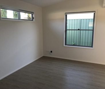 Great location - Photo 1