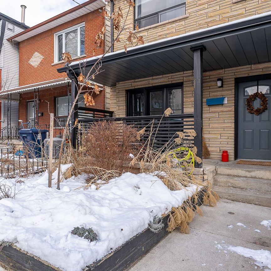 For Lease - 147 Claremont Street, Toronto, Ontario - Photo 1