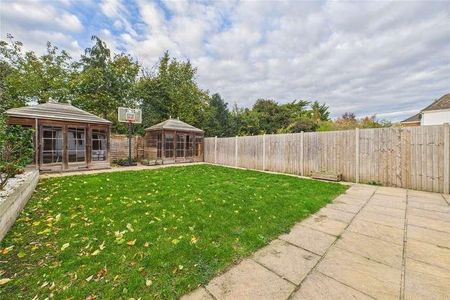 Richmond Road, Caversham, Reading, Berkshire, RG4 - Photo 2