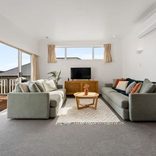 41 Queens Road, Glen Avon, New Plymouth - Photo 1