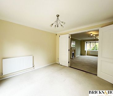 Mount Pleasant, Oadby, Leicester - Photo 2