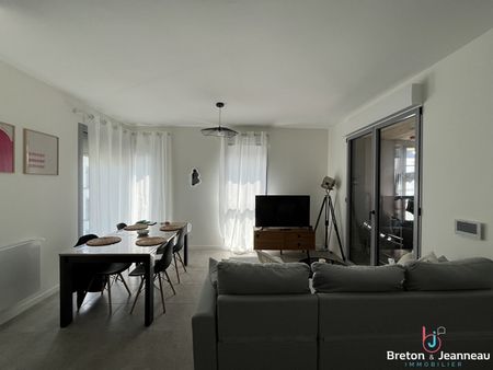 Location Appartement 2 pièces 47m² - Photo 2