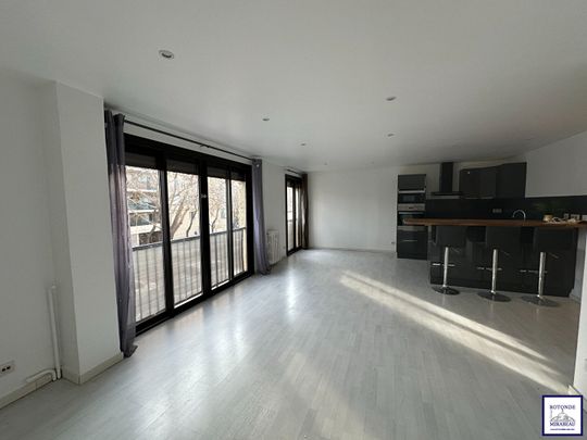 Location Appartement 3 pièces 72m² - Photo 1