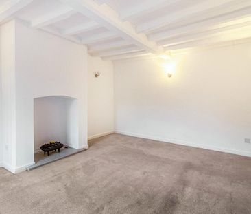 4 bedroom semi-detached house to rent - Photo 3