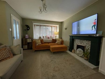 East Avenue, Billingham - Photo 2