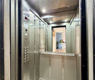 Apartament 2 camere, spatios, Ultracentral-Bulevardul Libertatii, Parc - Fotografie 1