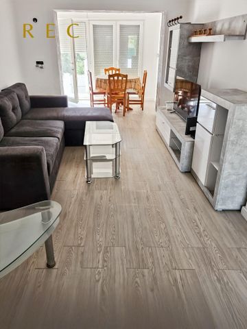 Bungalow in La Nucía, for rent - Photo 2