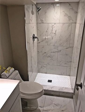 For Lease - 79 Ionview Road Unit# Unit 1, Toronto, Ontario - Photo 3