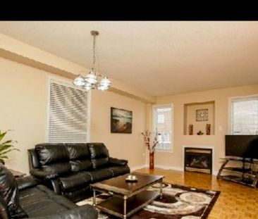 For Lease - 21 Serences Way, Brampton, Ontario - Photo 2