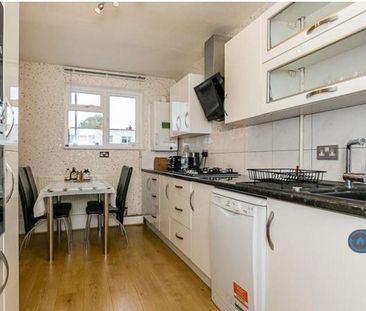 4 bedroom terraced house to rent - Photo 5