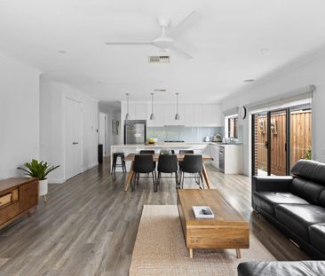 Family Luxury, Everyday Ease - Move Straight In and Enjoy - Photo 4