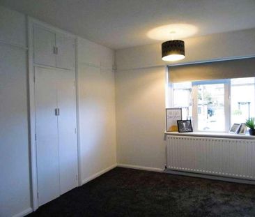 Lushes Road, Loughton, IG10 - Photo 3