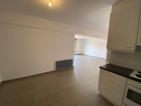 Appartement met 1 slaapkamer centrum Koekelare - Photo 3