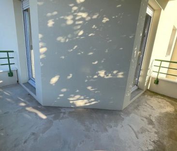 Appartement à louer 3 pièces 68.3m² - Photo 3