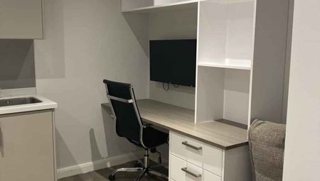 Standard Studio With Balcony - Photo 3