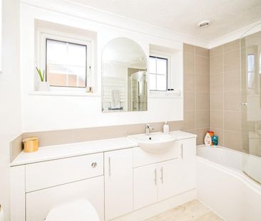 Croft Road, AYLESBURY - Photo 4