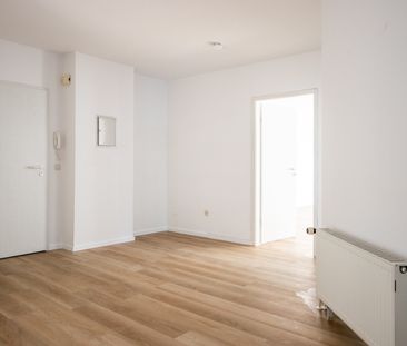 Schick renovierte 3 Zimmerwohnung mit Balkon und Tiefgarage im Zent... - Photo 5