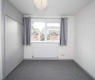 2 bedroom end of terrace house to rent - Photo 6