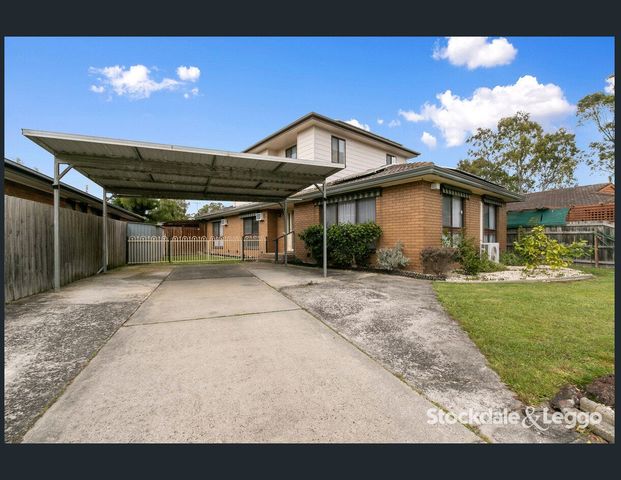 4 Bedroom Family Home - Available Now! - Photo 1