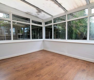 2 bedroom detached bungalow to rent - Photo 5