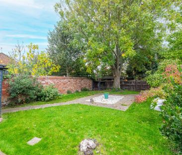 2 bed House - Mid Terrace To Let - Photo 6