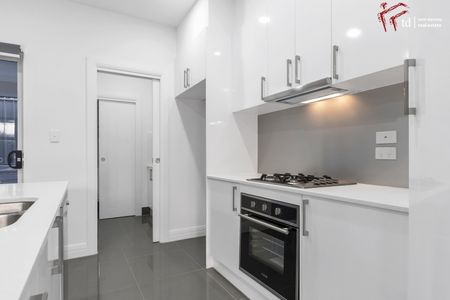 4/14 Grundy Terrace, Christies Beach SA 5165 - House For Rent - $575 | Domain - Photo 3