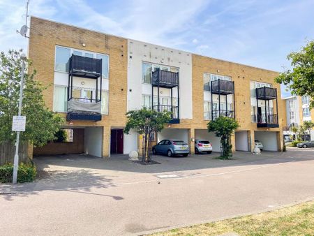 1 bedroom semi-detached house to rent - Photo 2