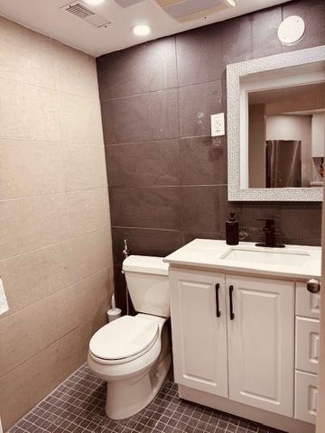 For Lease - 6320 Lorca Crescent, Mississauga, Ontario - Photo 3