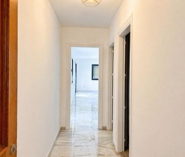 Apartamento de 3 habitaciones en Nueva Andalucía - Photo 3