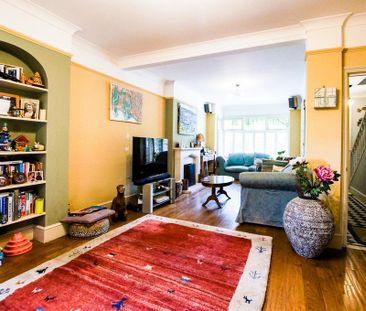 5 bedroom detached house to rent - Photo 3